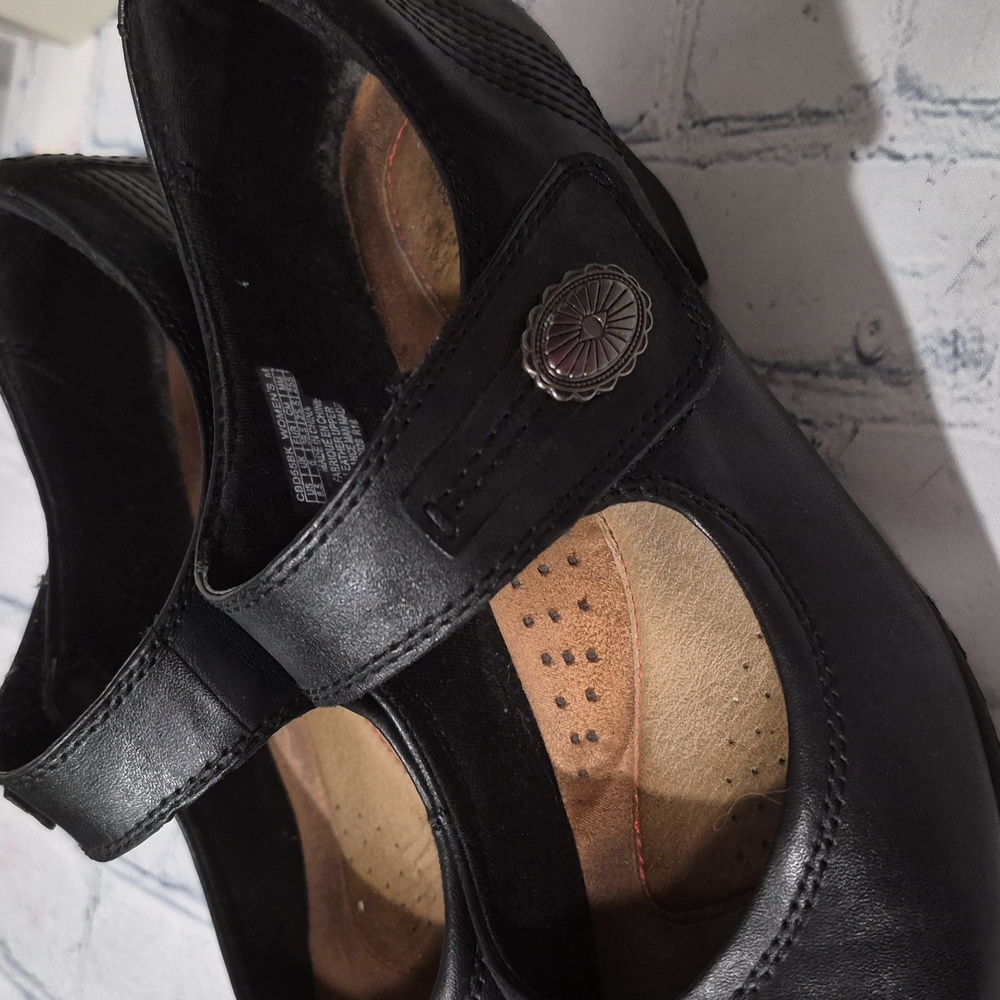 Rockport Cobb Hill Collectio Abigail Leather Closed Toe Mary Jane Pump Size 8.5 - Picture 3 of 8